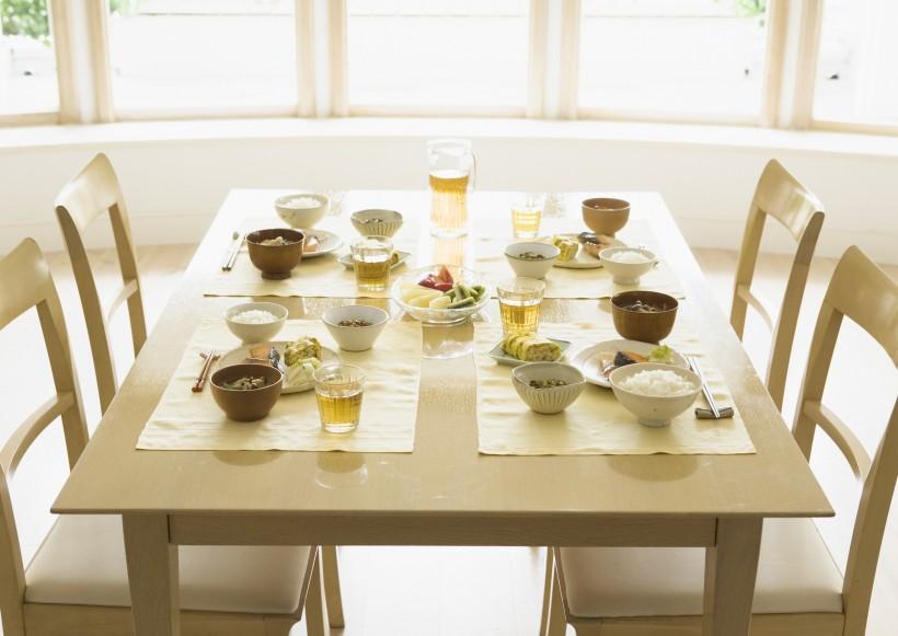 30 Tables modernes offrant une expérience culinaire merveilleuse