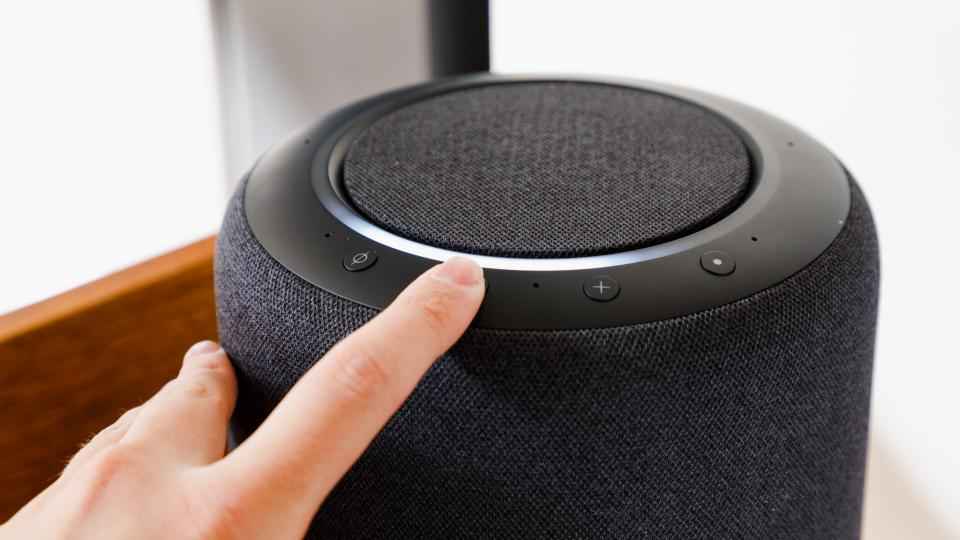 Critique d'Amazon Echo Studio : le haut-parleur intelligent au meilleur son d'Amazon est d'un excellent rapport qualité-prix